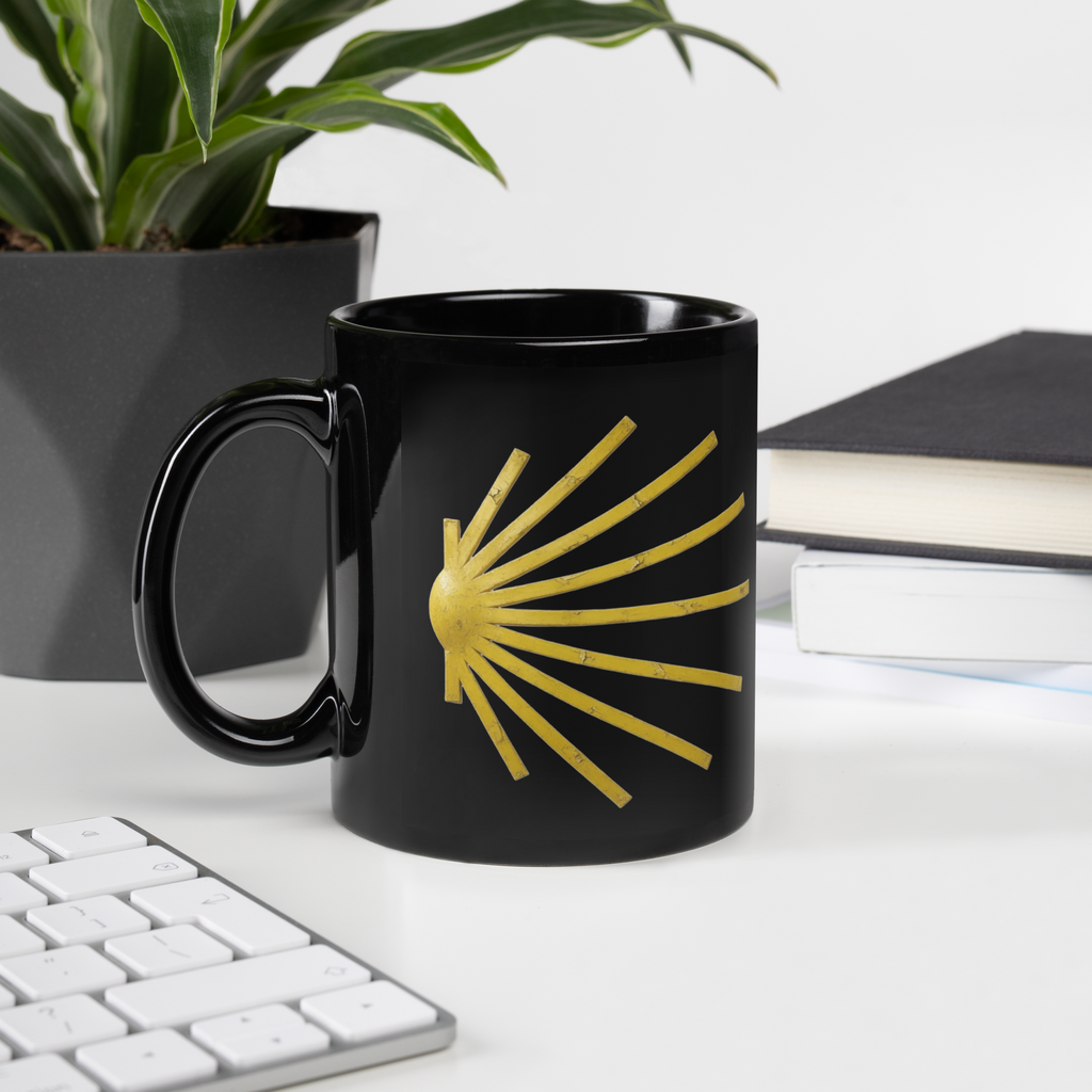 amino Milestone Scallop Shell black glossy ceramic coffee mug 11oz – El Camino Merch
